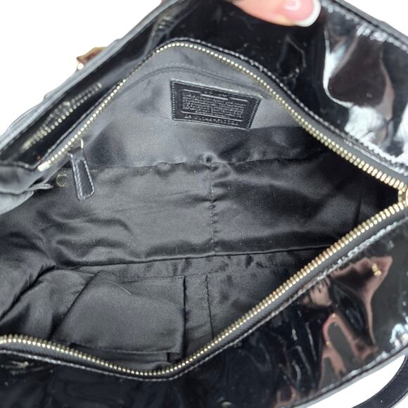 Coach East West Embossed Gallery Tote Black Patent‎ Leather w/ Scarf F17723 - Picture 10 of 16